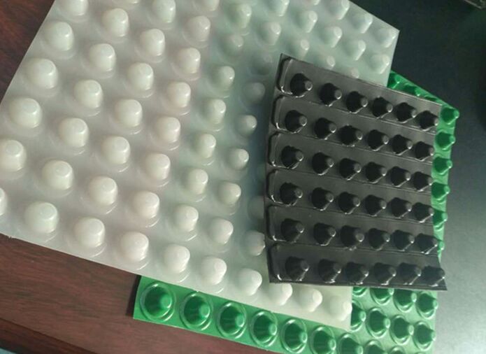 排水板要通過專業(yè)的渠道進行采購