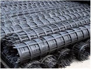 加筋土工格柵工程應(yīng)用